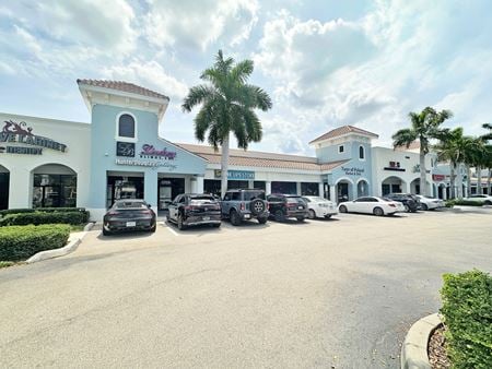 Retail space for Rent at 13500 Tamiami Trail N in Naples