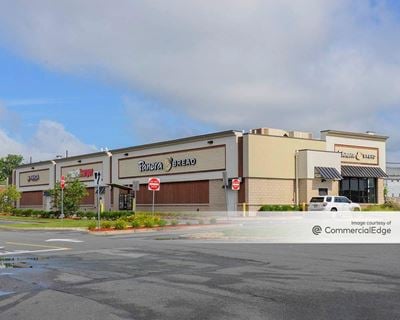Fellsway Plaza