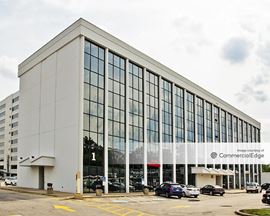 Penn Center East - Buildings 1 & 3