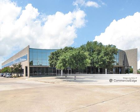 Photo of commercial space at 2607 Walnut Hill Lane in Dallas