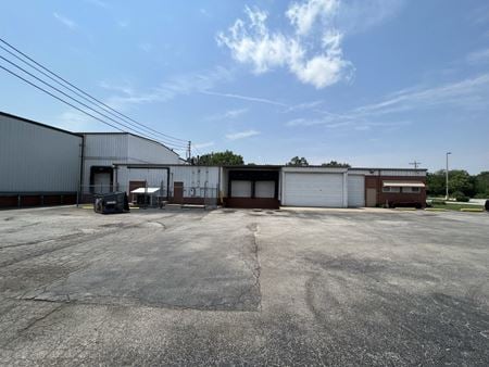 Photo of commercial space at 2015 E Olive Street in Decatur