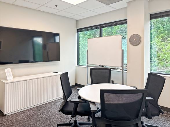 Regus - Brentwood - Summit View Drive