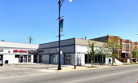 Retail space for Rent at 3531 N Western St in Chicago