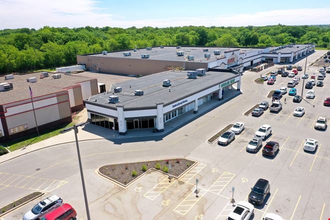 Willow Knolls Shopping Center