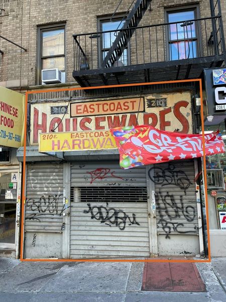 Retail space for Rent at 210 East 198th Street in Bronx