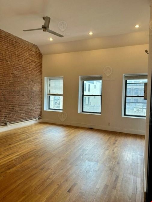 1,500 SF | 116 Chambers Street | 5th Floor Office/Retail Space for Lease