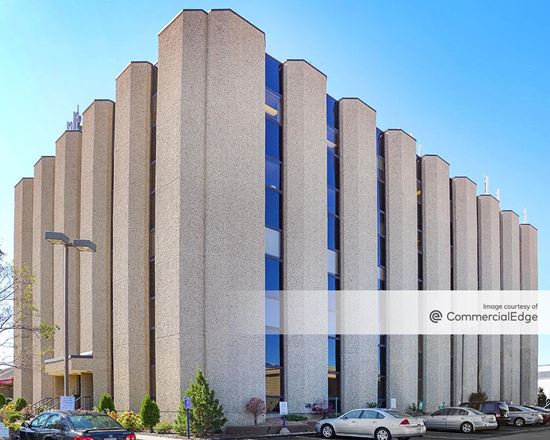 Airport Executive Office Building