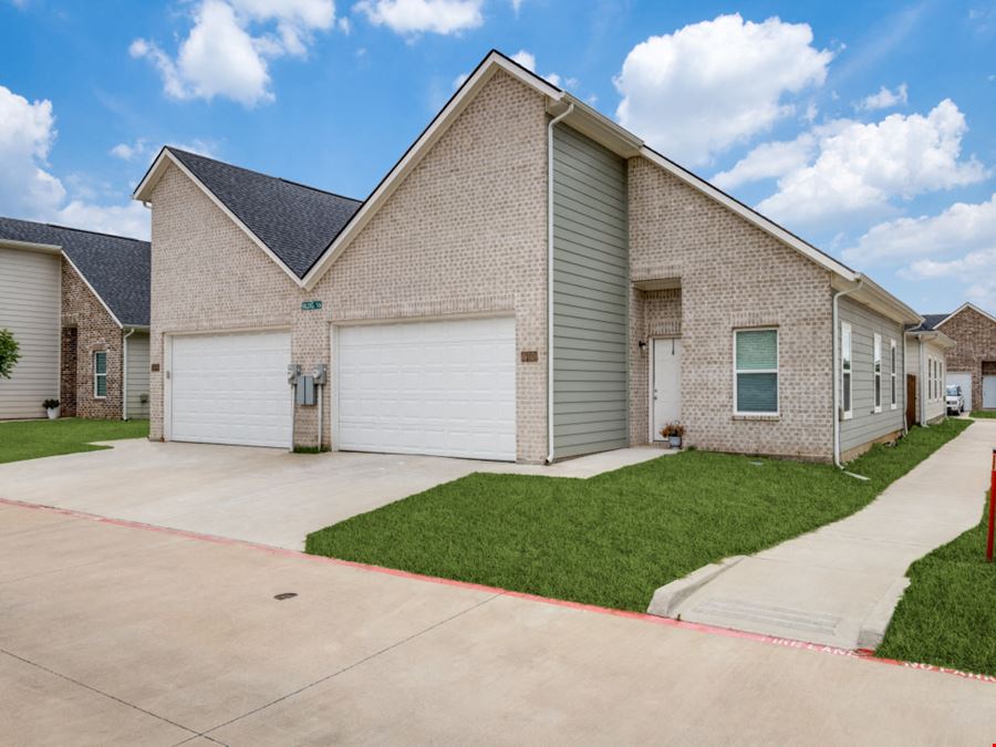 Hampton Duplexes