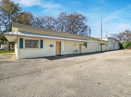 Office space for Rent at 2624 18th St in Tuscaloosa