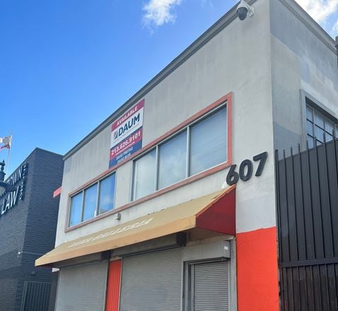 607 N. Vermont Ave.