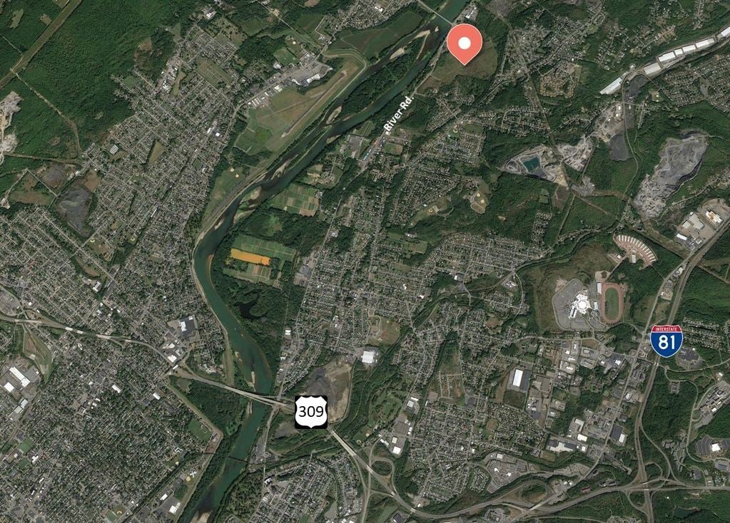 River Road, CenterPoint South, Jenkins Township, PA 18640