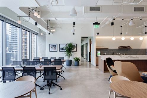 Industrious - Indy by Industrious Met Square