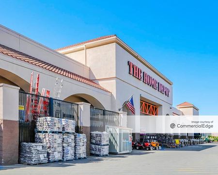 Retail space for Rent at 4825 Redwood Drive in Rohnert Park