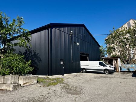 Photo of commercial space at 389 Davis Road in Oakville