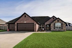 2004 W Brooks Place Rogers, AR 72758