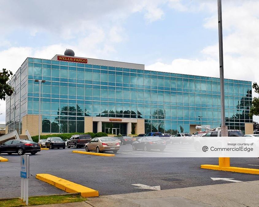 101 North Pine Street 101 North Pine Street Office Building