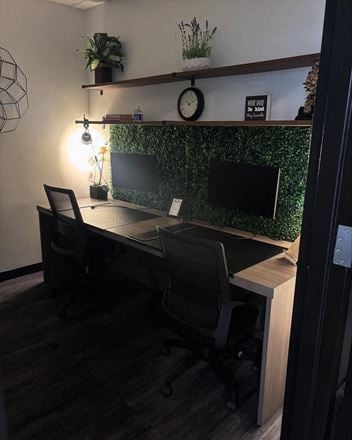 LionShare Cowork - Harbour Village