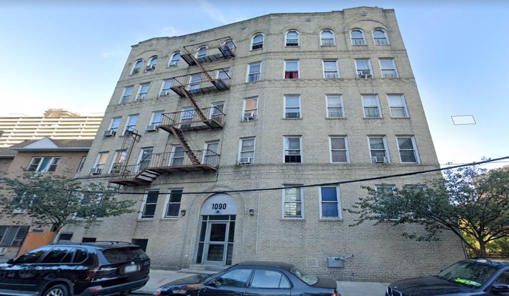 1090 University Ave, Bronx MultiFamily Space For Sale