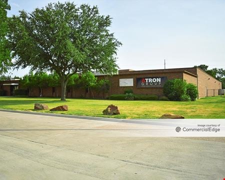 Industrial space for Rent at 9125 Viscount Row in Dallas