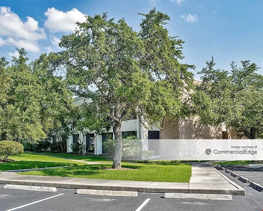 Centerview Crossing Office Park - Burnet & Brazos Buildings