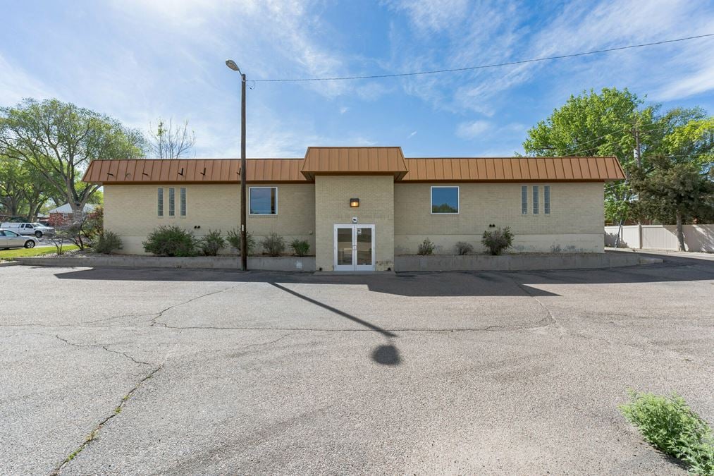 1022 Liberty Ln