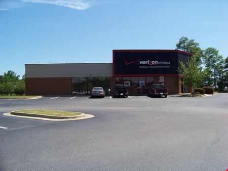 Photo of commercial space at 1499 S College St in Auburn