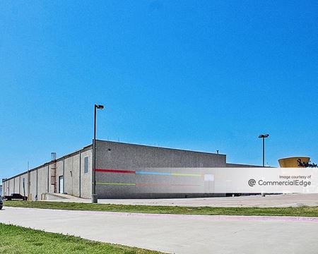 Photo of commercial space at 1290 Interstate 30 in Rockwall