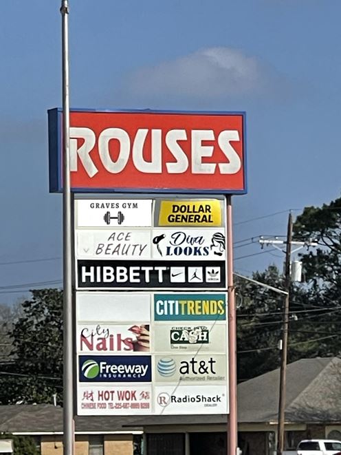 Grocery-Anchored Shopping Center in Heart of Plaquemine LA