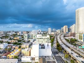 Megacenter Brickell