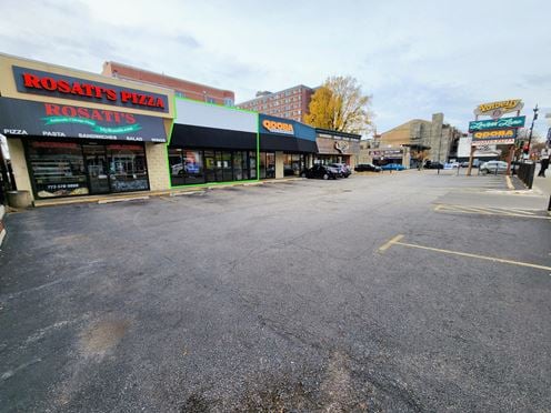 Lincoln Park | Strip Center for LEASE