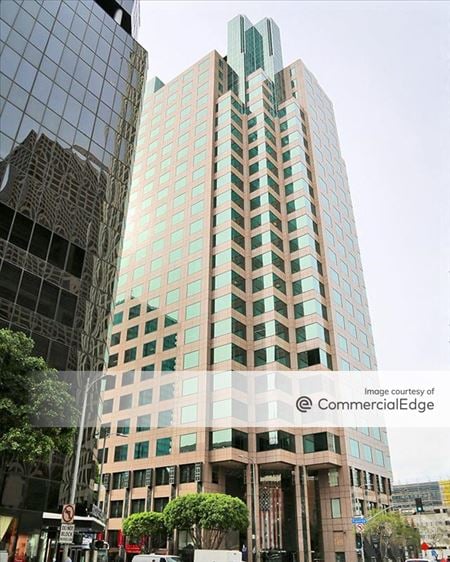 Office space for Rent at 801 South Figueroa Street in Los Angeles
