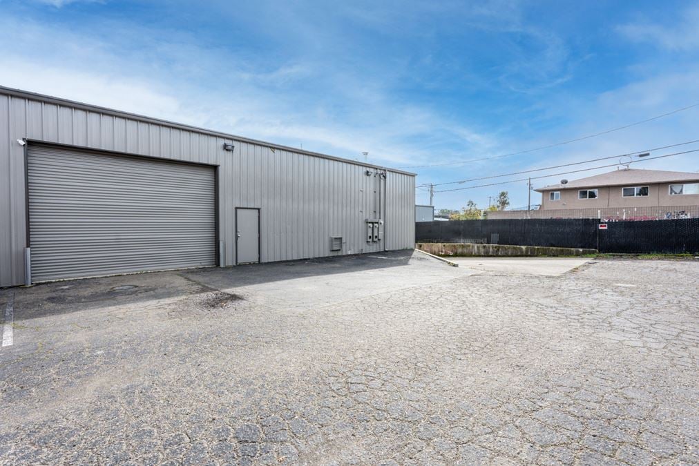 Warehouse for Lease