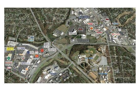 Retail space for Sale at 3200 W Friendly Ave in Greensboro