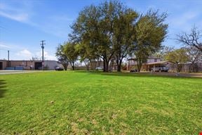 307 N Britain Rd