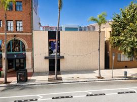 434 E Broadway