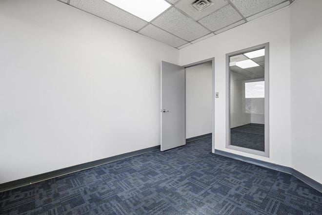 3016 - 19th Street NE