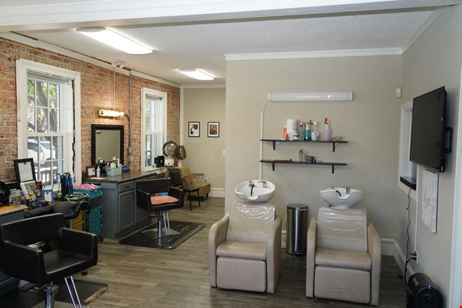 116 E Earle St