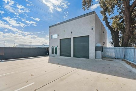 Industrial space for Rent at 217 S Ben Maddox Way in Visalia