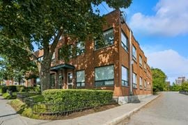 5525 Upper-Lachine