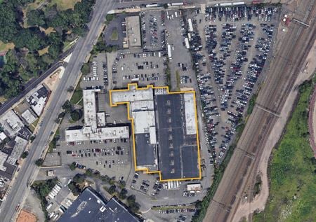 Photo of commercial space at 634 Frelinghuysen Avenue in Newark