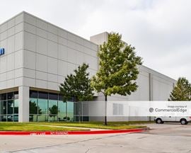 Prologis Freeport Corporate Center - 925 Freeport Pkwy