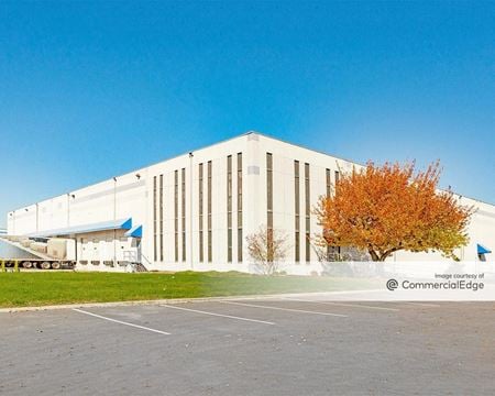 Photo of commercial space at 2 Corn Road in Dayton