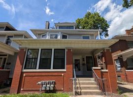 1611 W Barker Ave