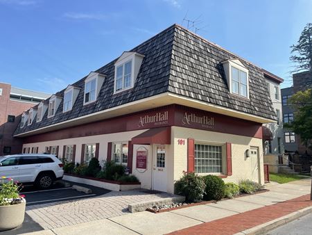 2,010 SF | 101 E Chestnut St | Retail/Office Space for Lease - West Chester