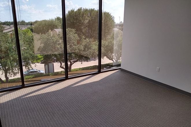 Workstyle Flexible Spaces - 7676 Hillmont