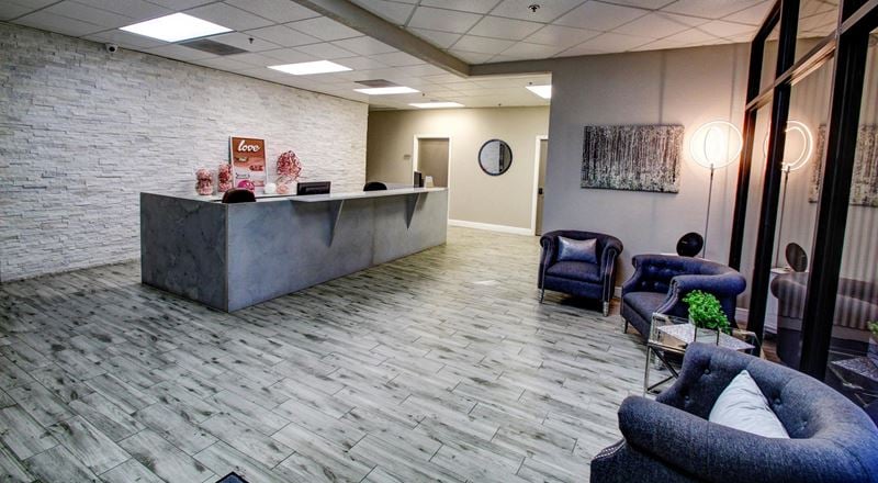 Hill Valley Suites - 1211 Tech Blvd