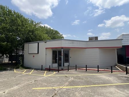 Retail space for Rent at 2502 Harry Wurzbach in San Antonio