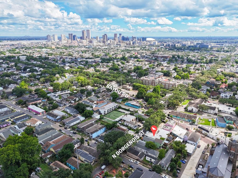 ±4,609 SF Versatile Commercial Property – Former Community Center