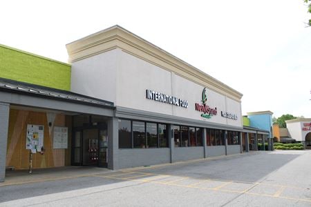 Retail space for Rent at 9031-9051 W Broad Street in Richmond