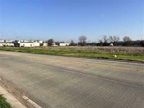 Forum Dr. Land For Sale near Amazon Warehouse & I-220/49